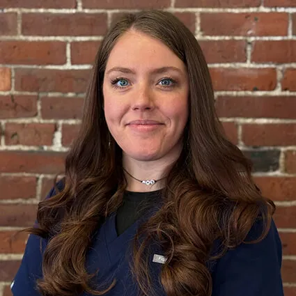 Erin a chiropractic assistant in Boston
